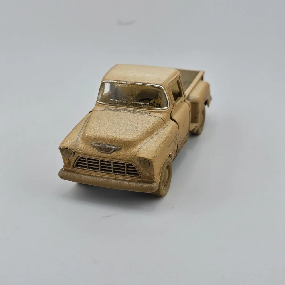 Kinsmart Diecast Cars 1955 Chevy Stepside Pick-Up 1/32 Scale Muddy Pull Back
